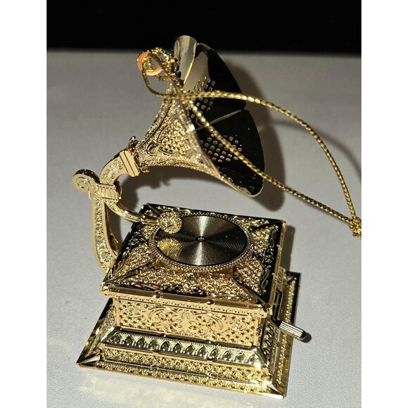 Danbury Mint Phonograph Victrola Ornament extremely detailed! 22kt gold plated - Picture 3 of 5